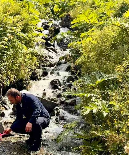 Uzungöl Ve Çevresindeki Derelere 15 Bin Kırmızı Benekli Yavru Alabalık Bırakıldı