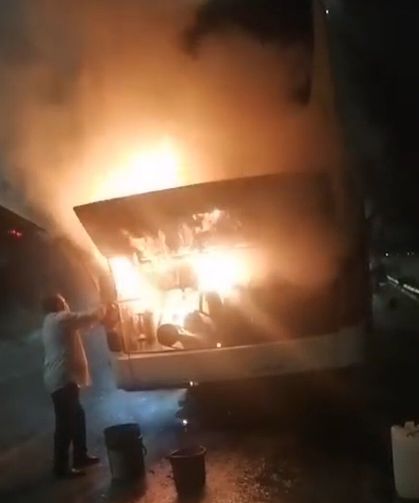 Yolcu Otobüsünde Yangın Paniği