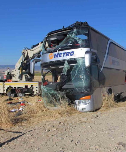 Amasya'da Facia Kaza Otobüs Şarampole Uçtu: 46 Yaralı