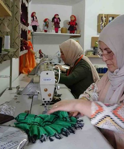 Atıl Kumaşları Sanata Dönüştürüyorlar