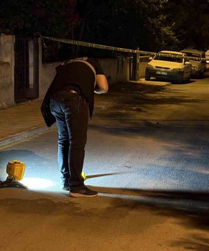 Uzun Süredir Görüşmediği Babasının Evine Tüfekle Ateş Açtı