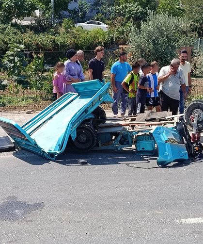 Otomobil ile Patpat Birbirine Girdi: 2'si Ağır 4 Yaralı