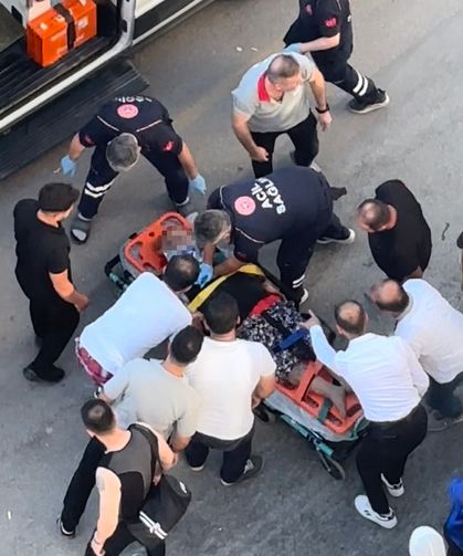 Tokat'ta Yolun Karşısına Geçmeye Çalışan Kadın Hayatını Kaybetti