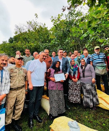 Ordu'da Yaklaşık 1 Ton Fındık Cami İhtiyaçları İçin Toplandı