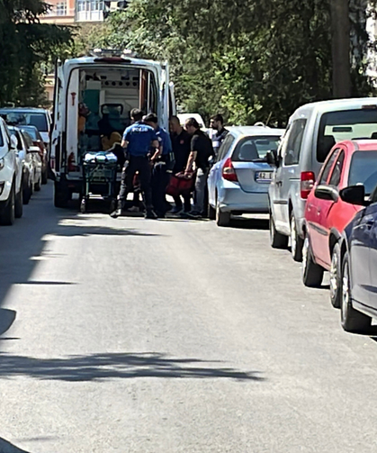 Aidat Tartışması Kanlı Bitti, Yönetici Bıçaklandı