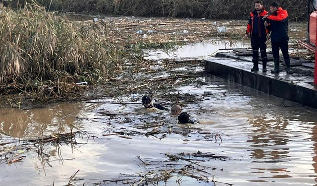 Foça'da Selde Kaybolan Yaşlı Adamın Cenazesine Ulaşıldı