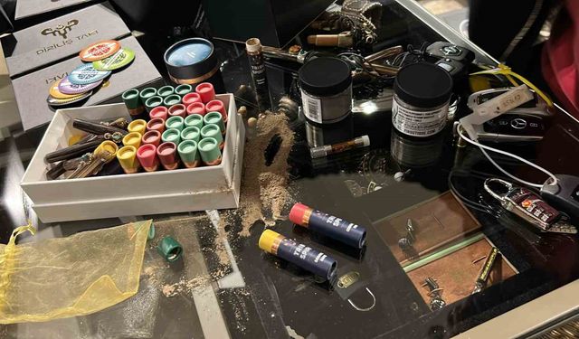 Uyuşturucu Soruşturmasında Ezgi Eyüboğlu'nun da Aralarında Bulunduğu 8 Şüpheli Gözaltına Alındı