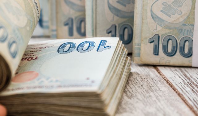 Milyonlarca Emekliyi İlgilendiren Kritik Toplantı! En Düşük Emekli Maaşı İçin Geri Sayım Başladı