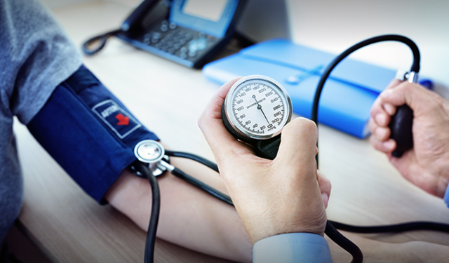 Uzmanından Açıklama:  Hipertansiyon Her Üç Kişiden Biri