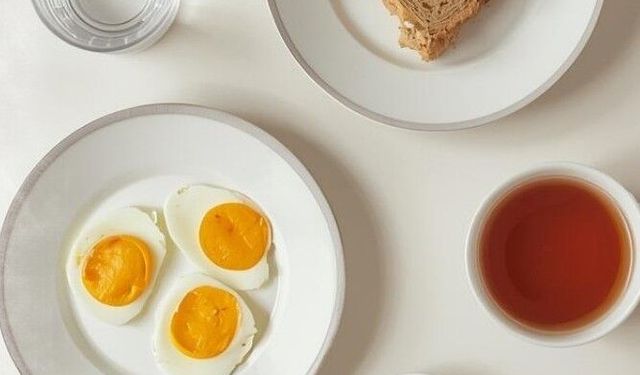 Sahurda İle İftarda Fazla Tüketilen Çay Ve Kahve Zararlı