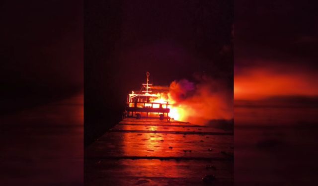 Karadeniz'de Türk Gemisine Ölümcül İHA Saldırısı: 2 Kişi Hayatını Kaybetti