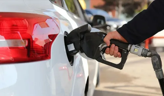 İndirim Yeni Gelmişti: Motorine Zam Geliyor