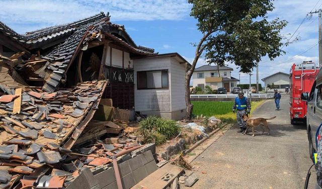 Japonya'daki 7.1'lik Depremde Ölü Sayısı 38'e Yükseldi