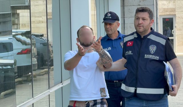 Kız Arkadaşının Alanına Tüfek Dayayıp Darp Etti