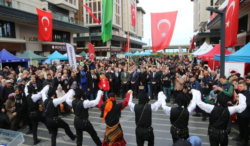 Rize’de Üniversite Öğrencilerine Uyum Etkinliği: "RizelUYUM"