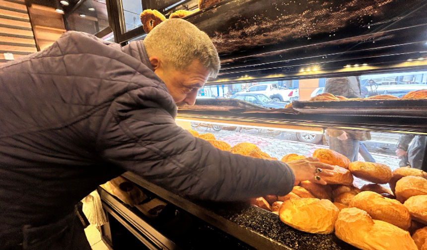 200 Gram Ekmeği 7 Buçuk Tl'ye Satıyor