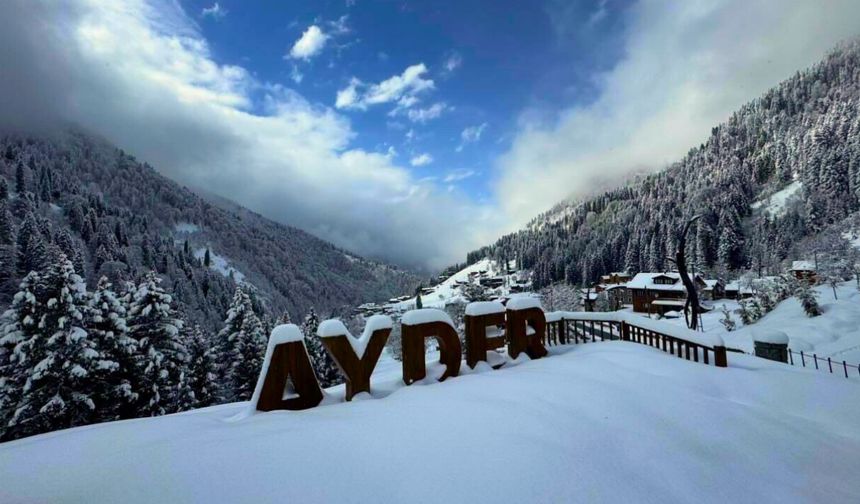 Ayder Yaylası Beyaza Büründü!