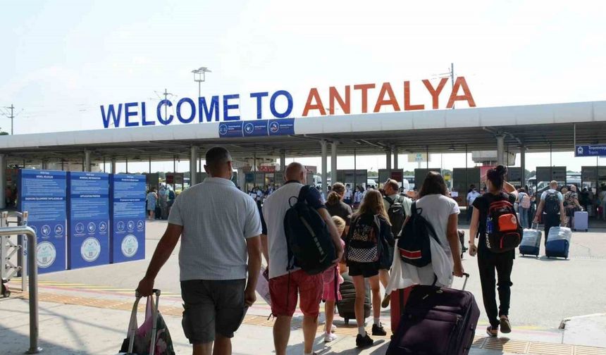Bayram Tatili 4,5 Güne Düştü, Tatil Planlarını Bütçeler Şekillendirecek