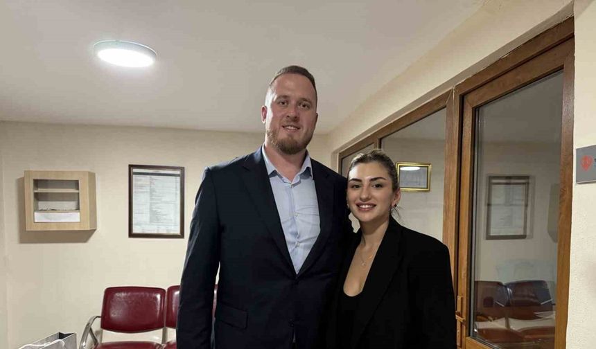 İngiliz Simon, Sevdiği Kadın İçin Müslüman Oldu: Yeni Adı ‘Sinan