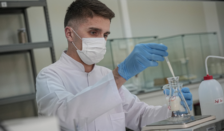Mehmetçiğin İçtiği Sütten, Yediği Konserveye Kadar Hepsi Bu Laboratuvardan Geçiyor