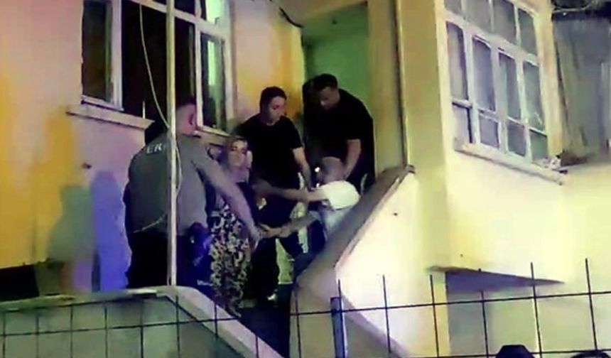 Tartıştığı Kişilere Bıçak Çekmişti, Sınır Dışı Edildi