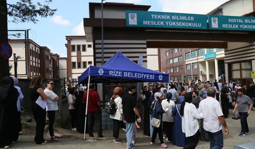 Rize'de YKS Maratonu Başladı