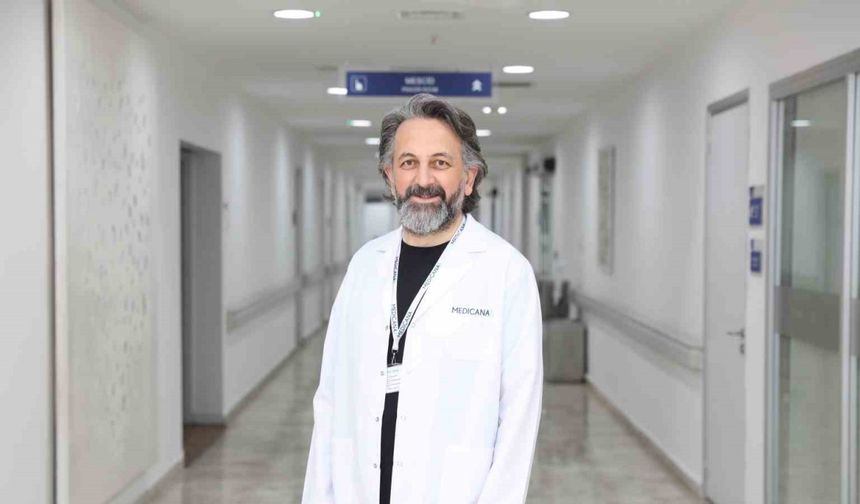 Gebelikte sol tarafa yatmak varis riskini azaltıyor