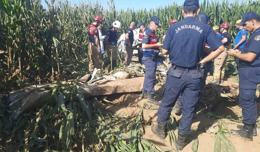 İzmir’de eğitim uçağı düştü: 1 pilot hayatını kaybetti