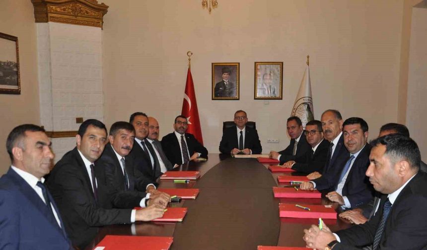 Kars’ta Evlenecek Gençler Desteklenecek