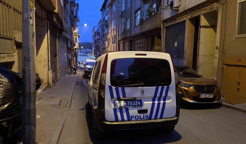 Cam Silerken 3. Kattan Düşen Kadın Ağır Yaralandı