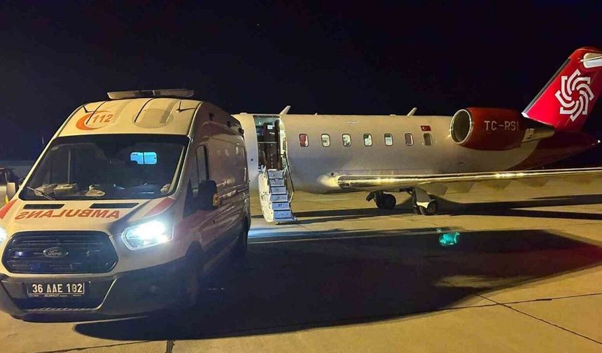 Kars’ta Ambulans Uçak 44 Günlük Bebek İçin Havalandı