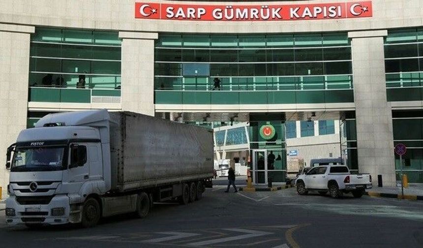 Sarp Sınır Kapısı’nda Kasım’da Rekor Tır Trafiği