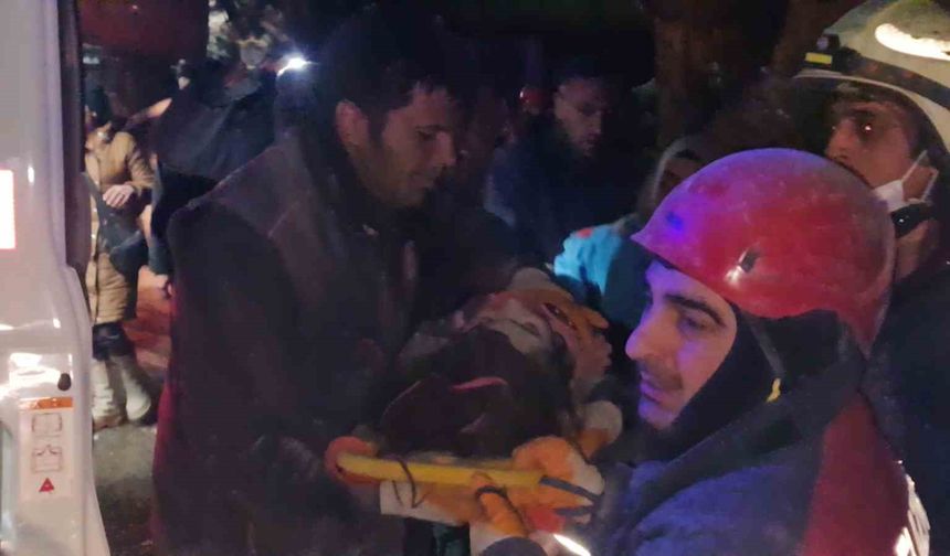 Kedi Sesi Sandı, Bir Çocuğun Hayatı 40 Saat Sonra Kurtarıldı