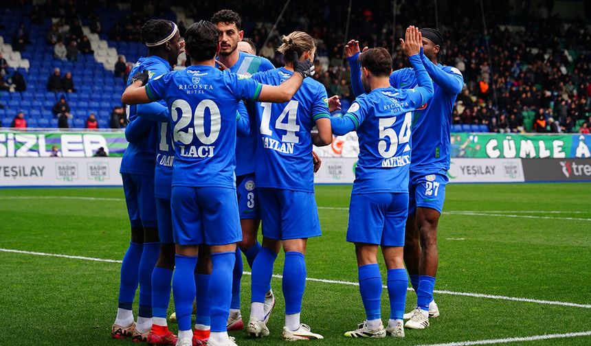 Çaykur Rizespor - Antalyaspor Maçından Kareler