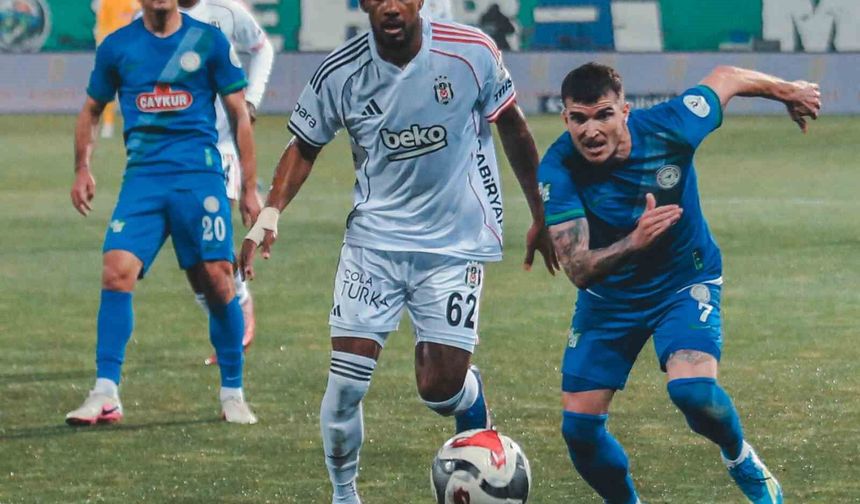 Ali Sowe Şov Yaptı! Rizespor Dev Maçta İlk Yarıyı Önde Kapattı
