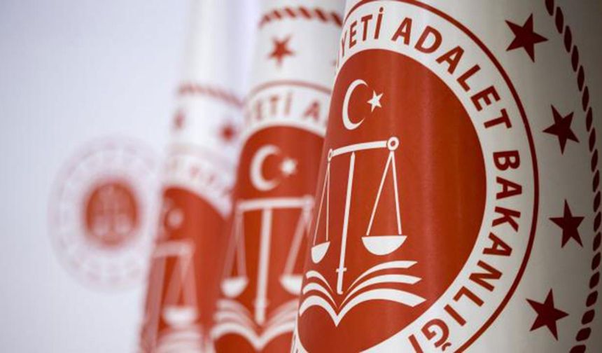 Adalet Bakanlığı'na 15 Bin Sözleşmeli Personel Alınacak