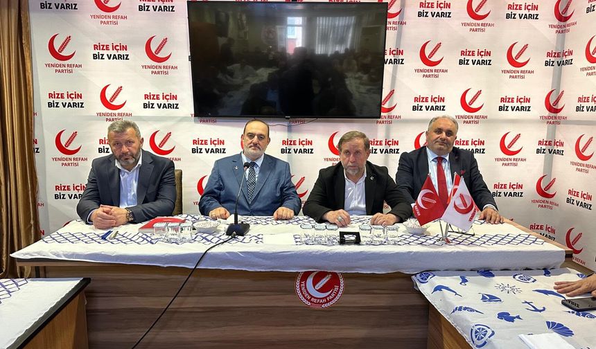 Yeniden Refah Partisi Rize İl Binasında Bayramlaşma