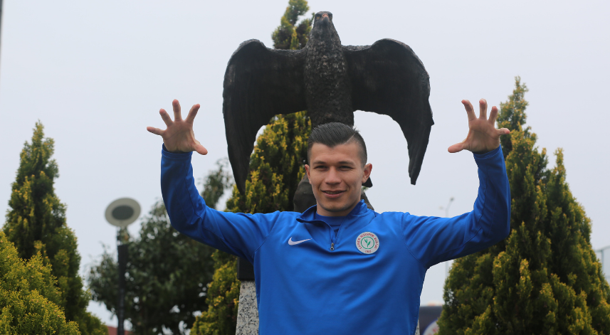Braian Samudio, Çaykur Rizespor'da 2017/2018-2020/2021 sezonları arasında yeşil-mavili formayı terletti. Samudio, Çaykur Rizespor'da çıktığı 139 maçta 39 gol 18 asistlik performans sergiledi. Braian Samudio, Meksika 1. Ligi'nde Necaxa takımında futbol kariyerini devam ettirmekte.
