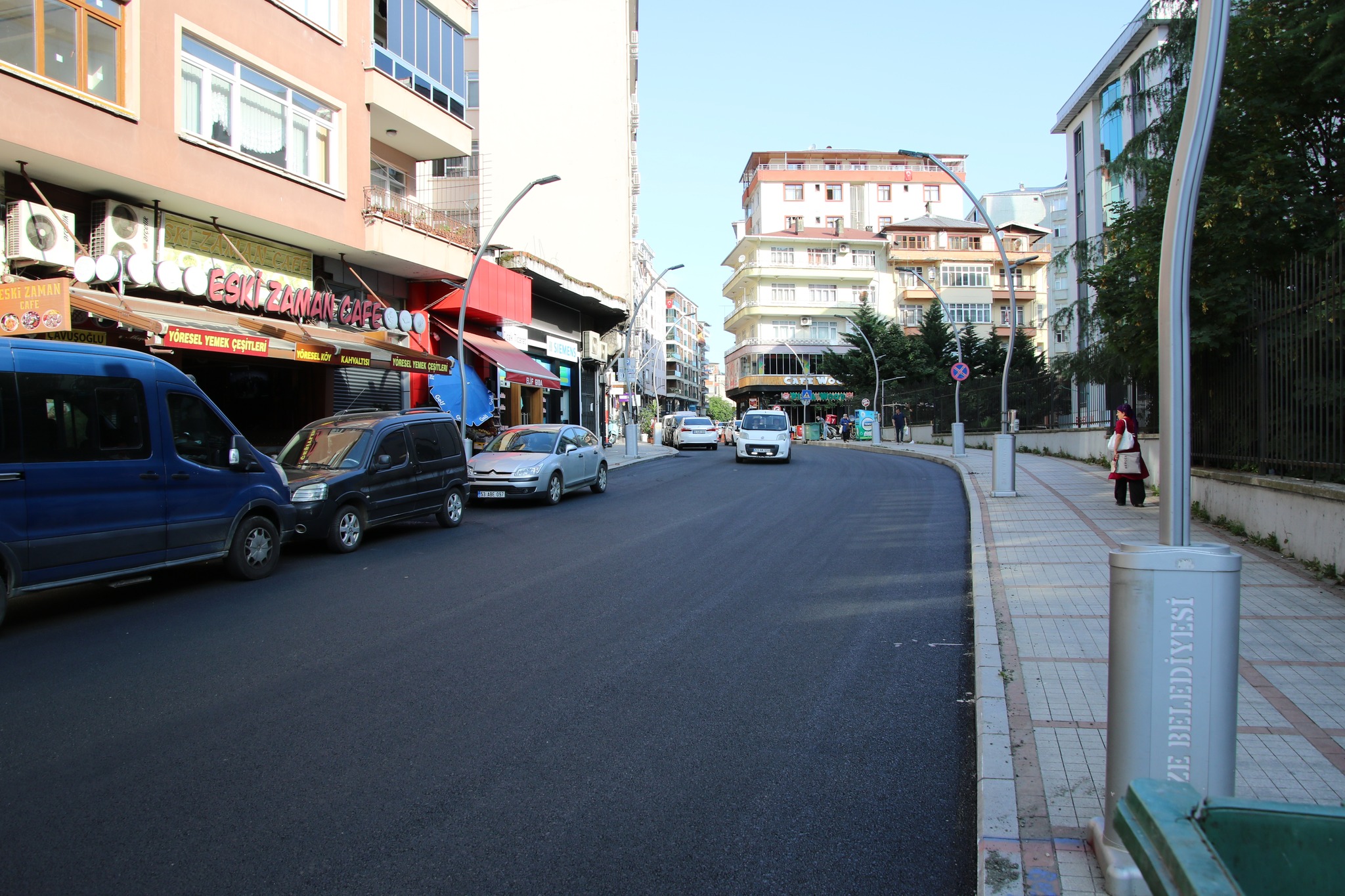 Rize Belediyesi'nden 24 Saatte Asfalt Yenilemesi