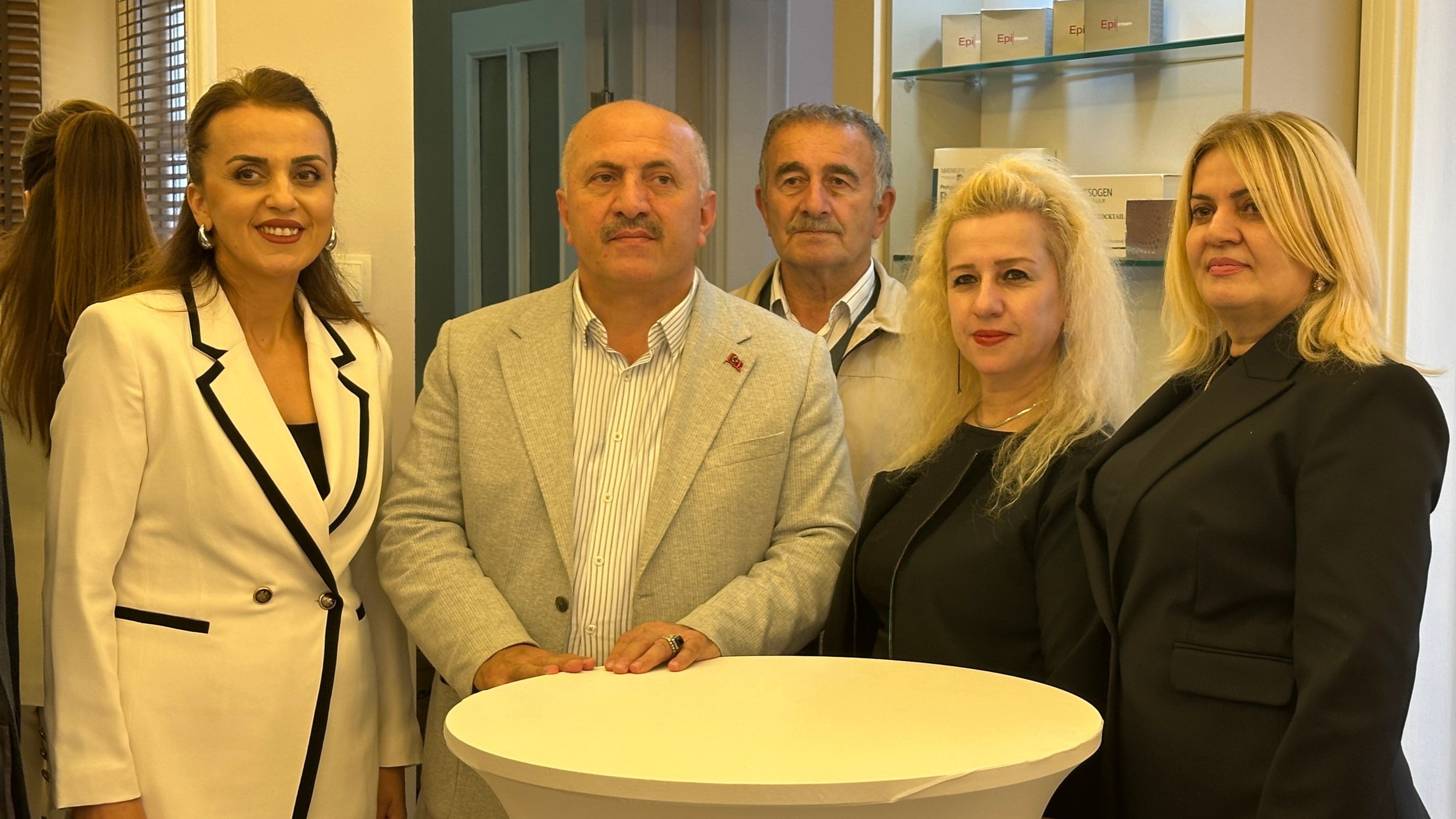 Si̇te Manşet (26)