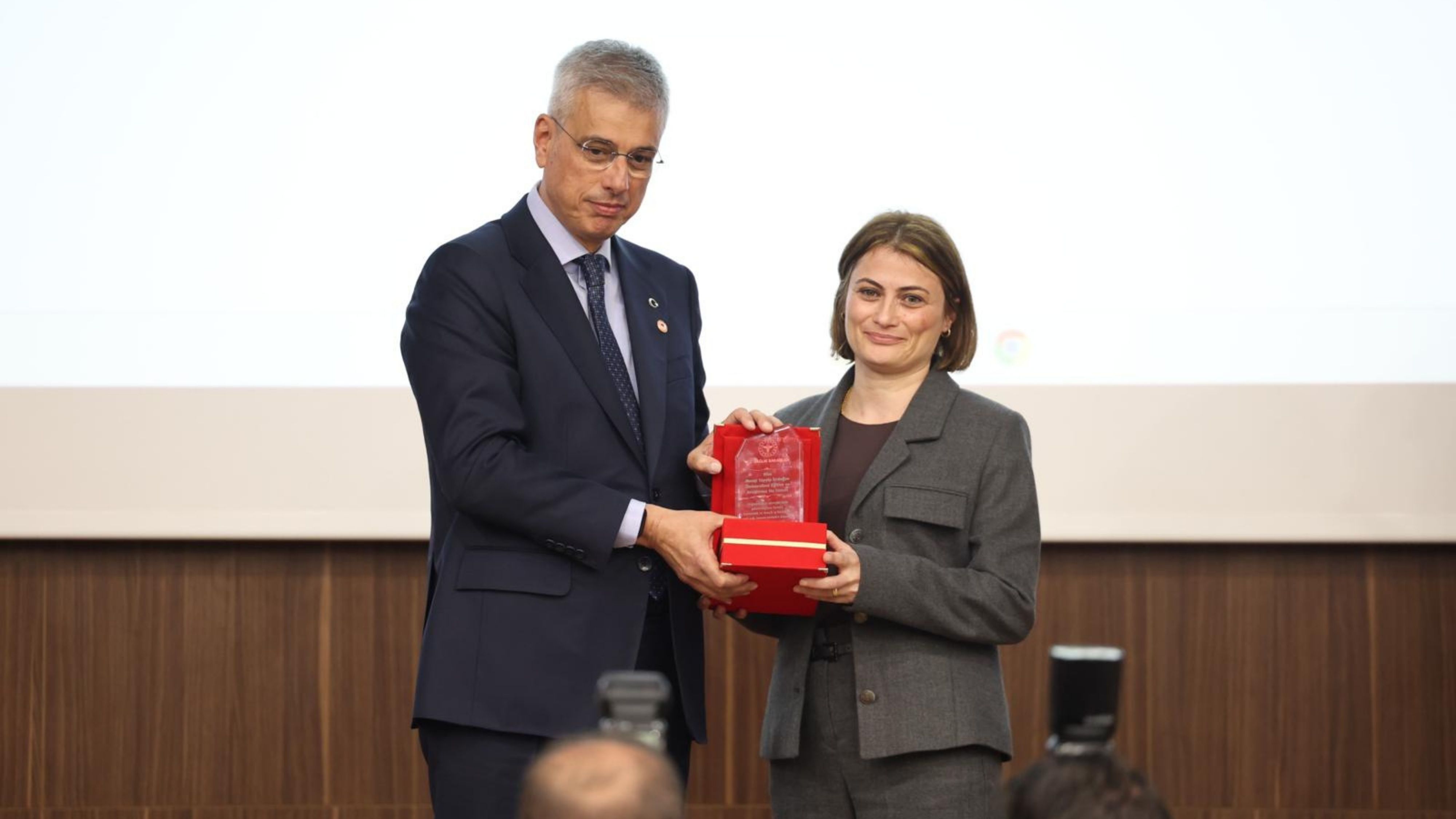 Si̇te Manşet 2025 11 07T170505.359