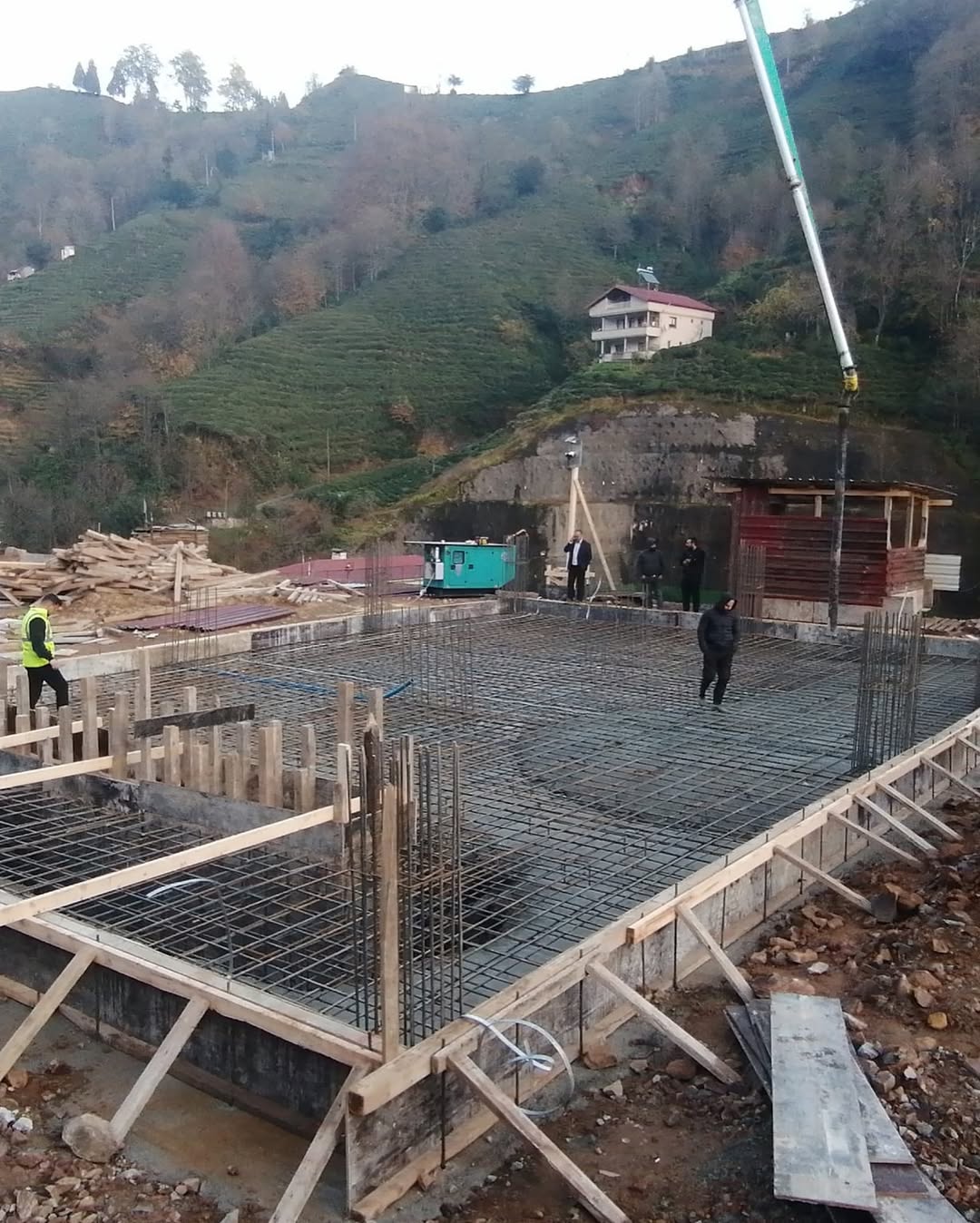 Yeni̇ Araç Bakimhanemi̇zi̇n Temeli̇ni̇ Attik. ✅Büyükköy Belediyesi Hizmet Araçları Için Bakımhanemizi (1)