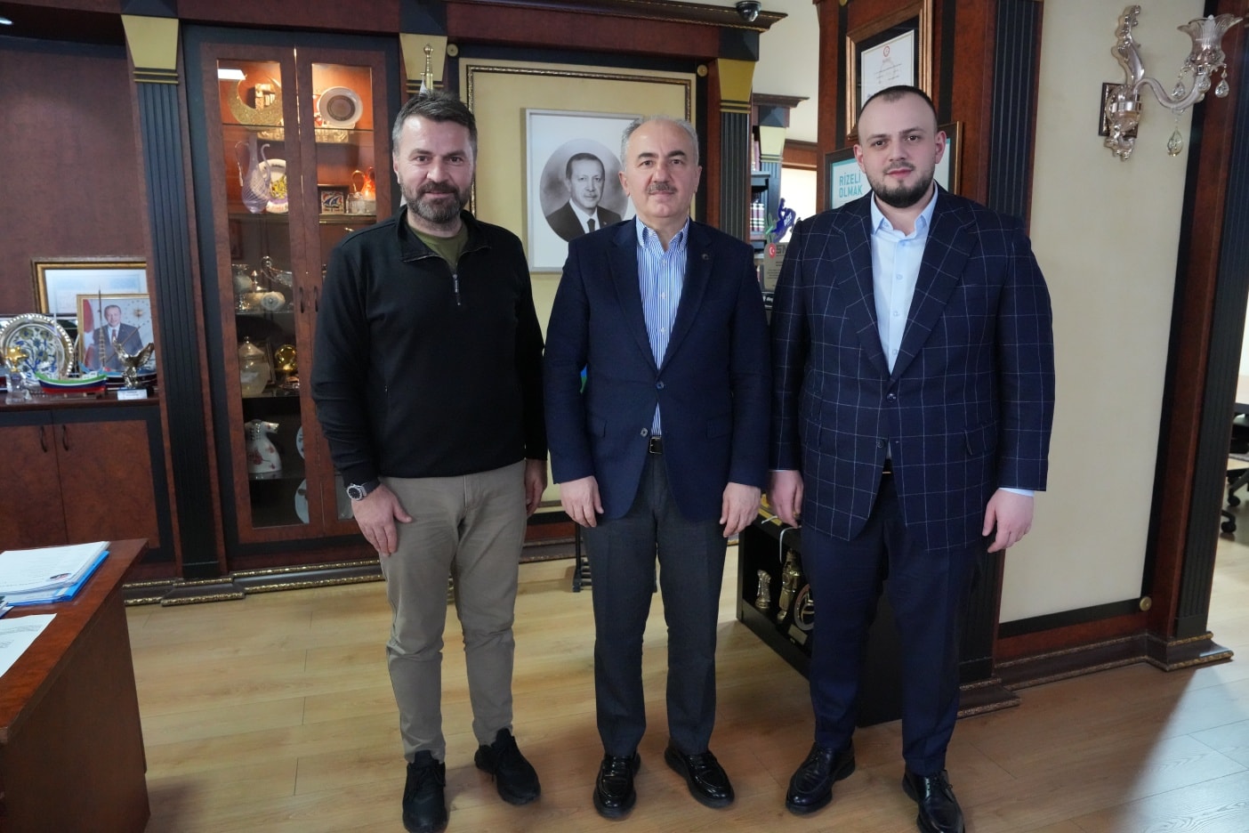 626159639 1319235156905280 8738622744244147435 N