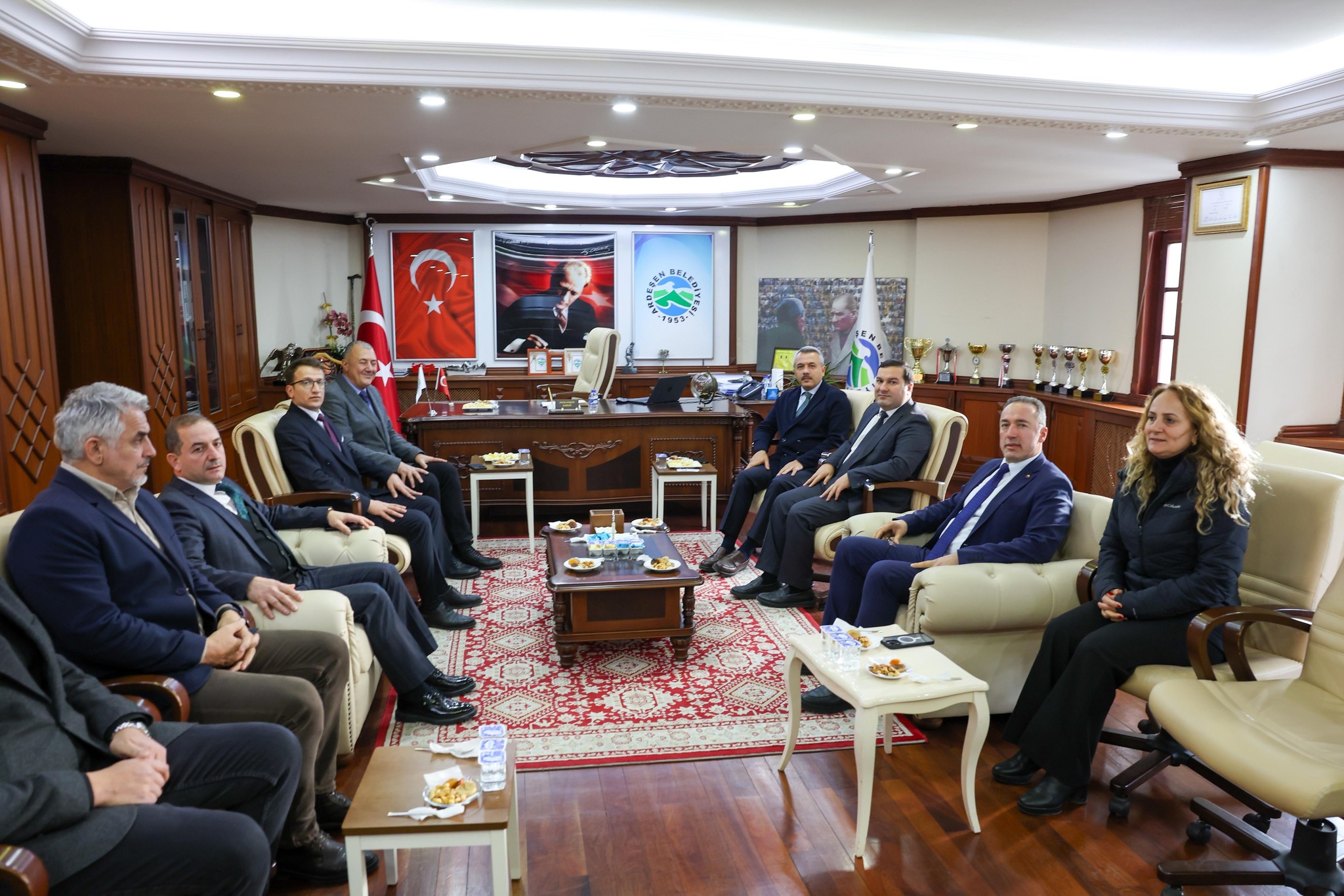 629525619 1223800959917761 7509476564470162745 N