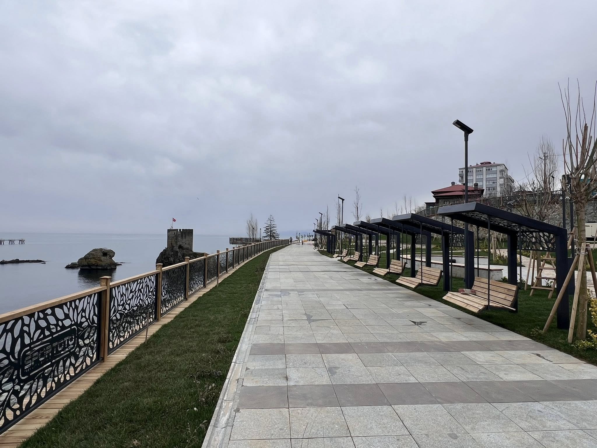 638322576 1348619653965260 2547123862515888454 N