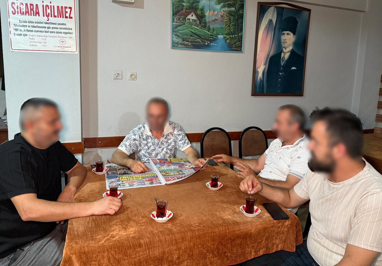 Kahvehane Müdavimlerine Kötü Haber