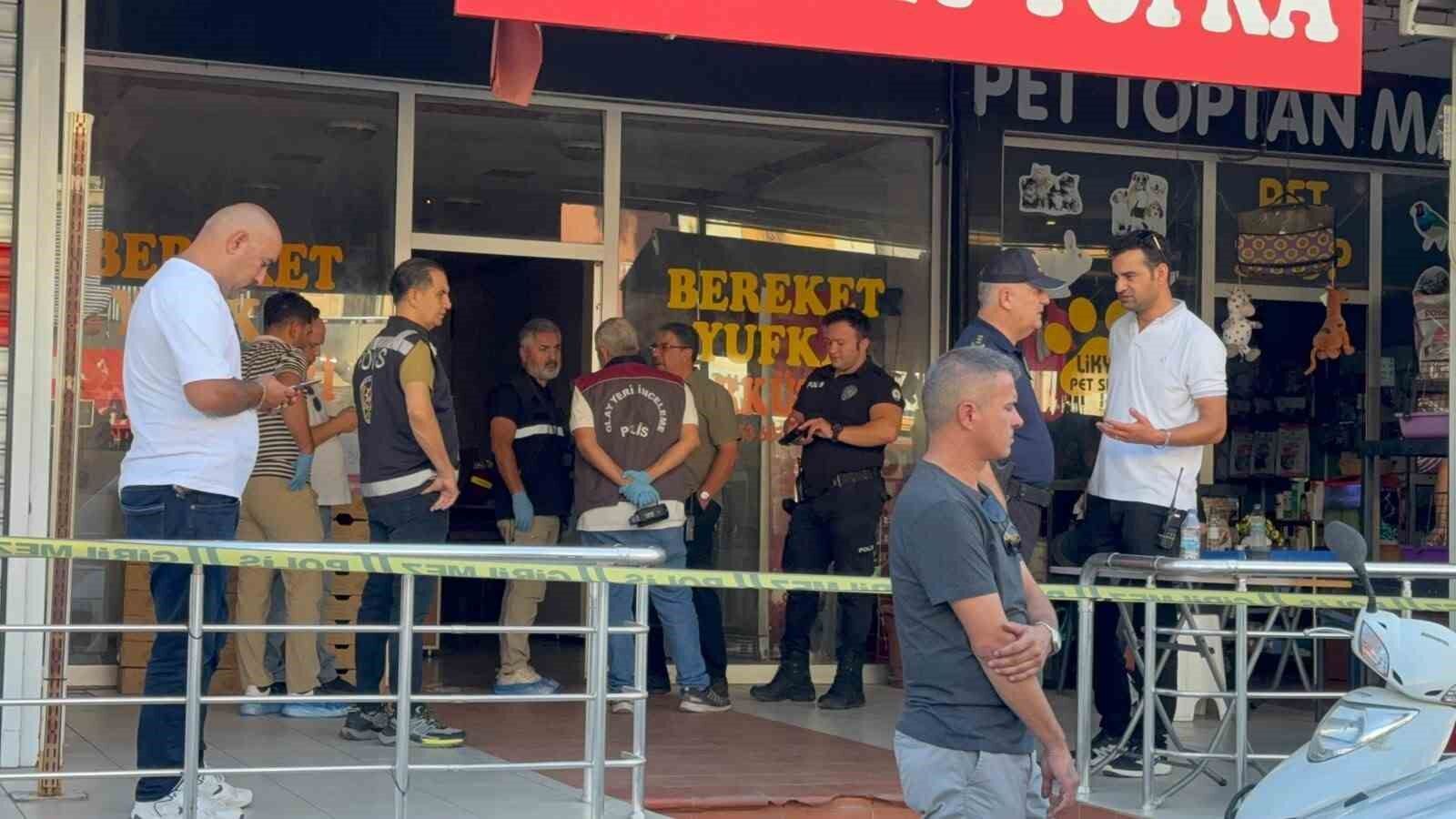 Baba ve 2 Oğlu İş Yerinde Cansız Bulundu
