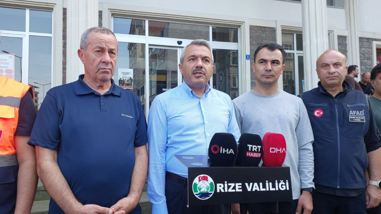 Ri̇ze İl Özel İdare Atölye Bi̇nasi Yüzde 65 Tamam (99)