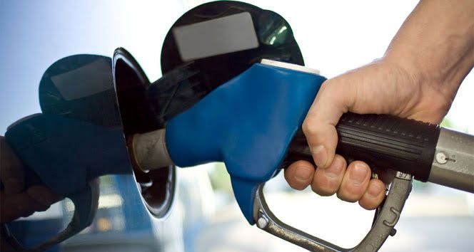 Benzine indirim pompaya yansıdı! Rize'de yeni fiyat belli oldu